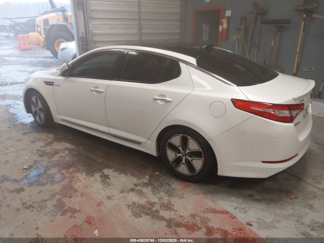 2013 KIA OPTIMA HYBRID KNAGM4AD3D5042227 Photo 2