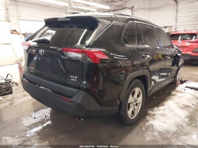 2021 TOYOTA RAV4 2T3P1RFV7MC246551 Photo 3