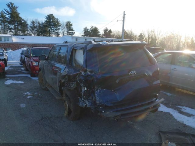 2023 TOYOTA 4RUNNER JTENU5JR7P6136262 Photo 2