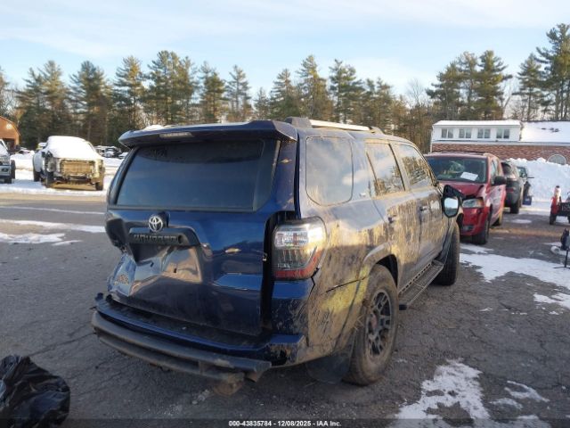 2023 TOYOTA 4RUNNER JTENU5JR7P6136262 Photo 3