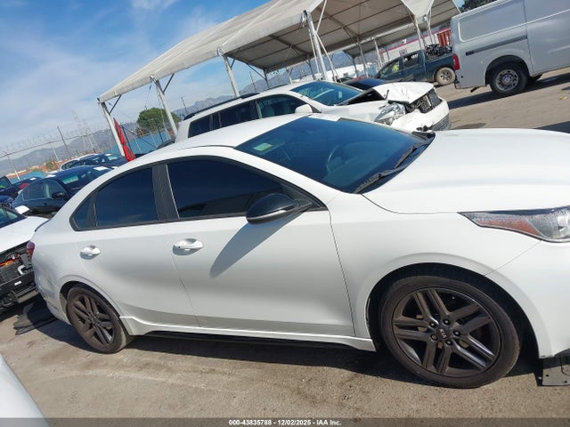 3KPF34AD6LE195043 KIA Forte Gt-line