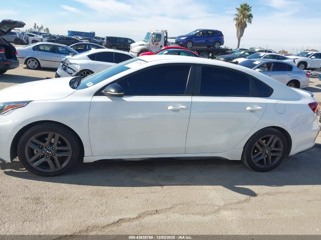 3KPF34AD6LE195043 KIA Forte Gt-line