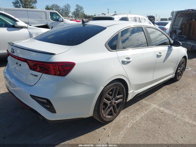 3KPF34AD6LE195043 KIA Forte Gt-line