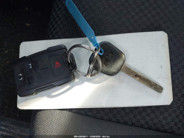 1GCVKREHXHZ207747 Chevrolet Silverado 1500 1lt