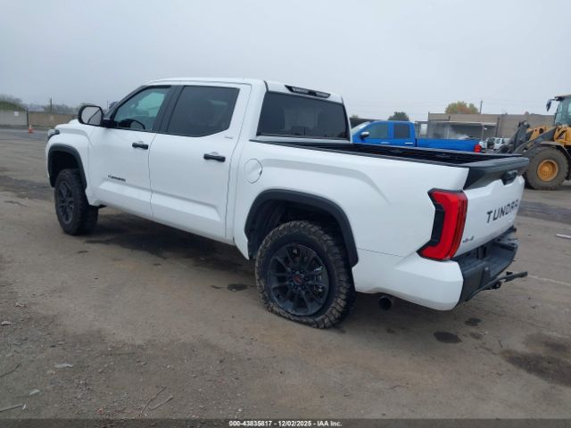 2024 TOYOTA TUNDRA 5TFLA5DB3RX199536 Photo 2