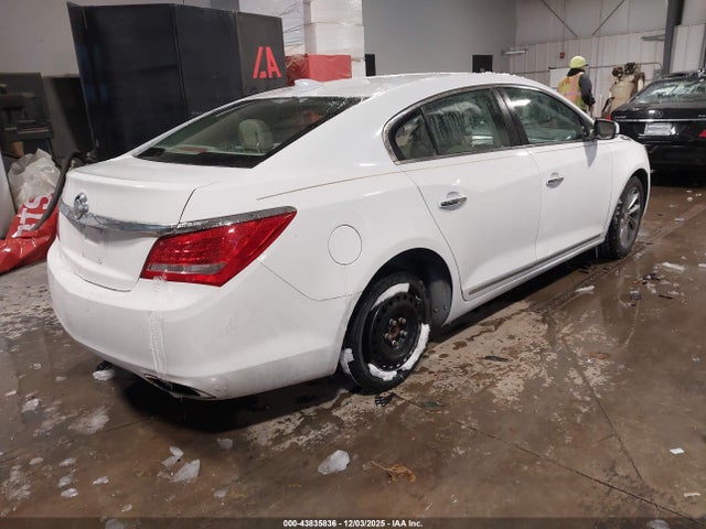 2015 Buick Lacrosse Leather მანქანა იყიდება აუქციონზე, vin: 1G4GB5G32FF171517, აუქციონის ნომერი: 43835836