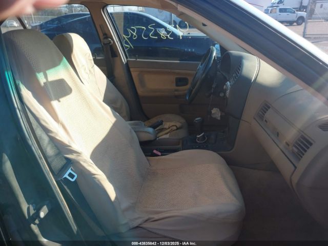 1994 BMW 325 WBACB3328RFE19620 Photo 4