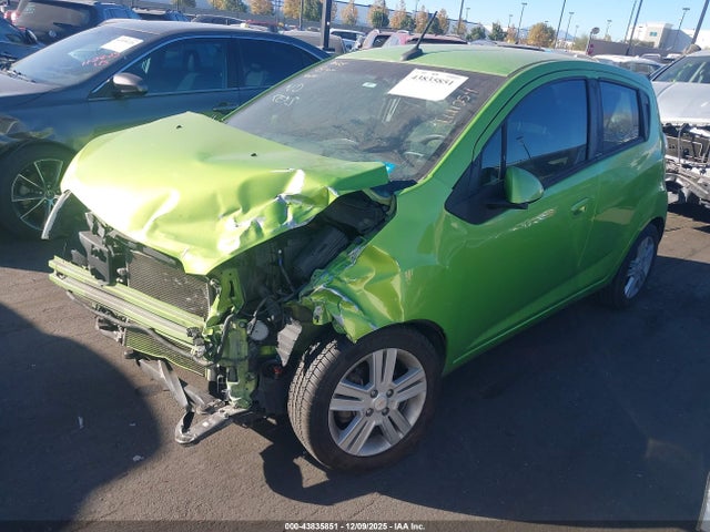 Chevrolet Spark 1lt Auto 2014 KL8CD6S98EC497118 Image 2