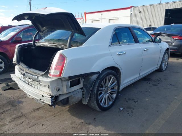 2011 CHRYSLER 300 2C3CA5CGXBH559686 Photo 3