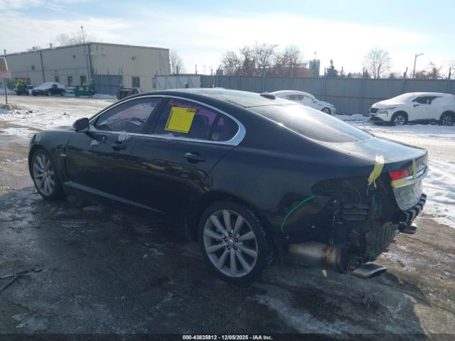 2010 JAGUAR XF SAJWA0GB8ALR61462 Photo 2