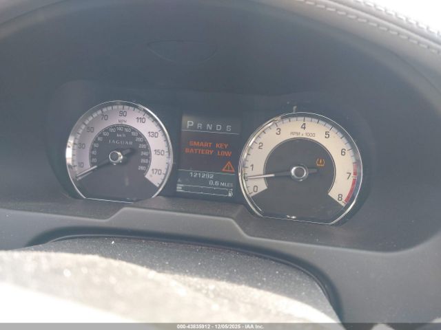 2010 JAGUAR XF SAJWA0GB8ALR61462 Photo 6