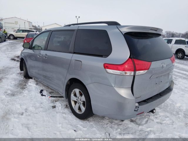 2014 TOYOTA SIENNA 5TDKK3DC0ES502469 Photo 2