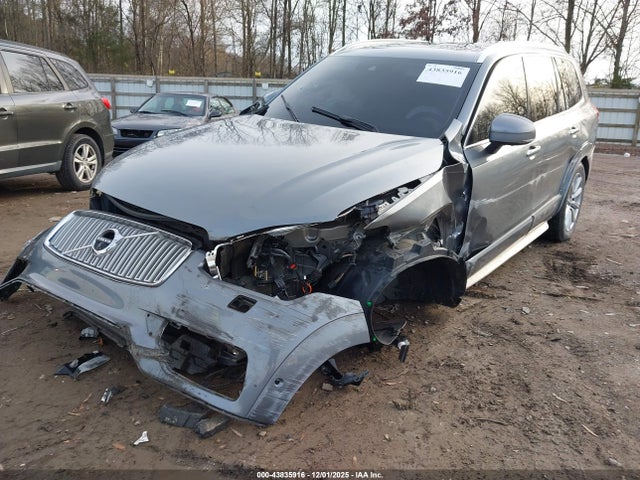 2016 VOLVO XC90 YV4A22PL8G1001960 Photo 1