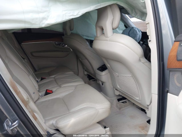 2016 VOLVO XC90 YV4A22PL8G1001960 Photo 7