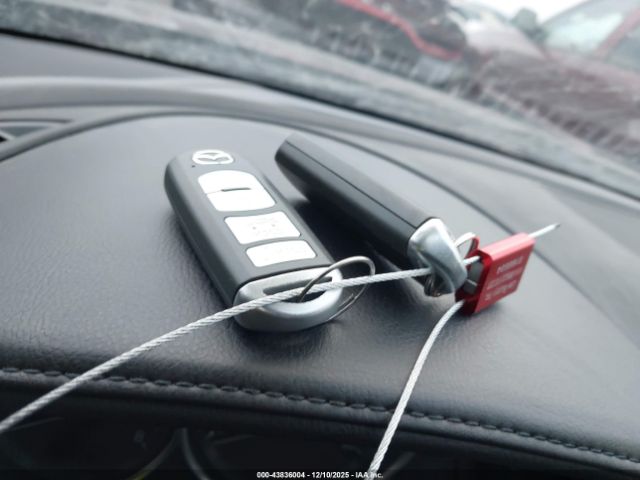 2017 MAZDA MAZDA6 JM1GL1V55H1154063 Photo 10