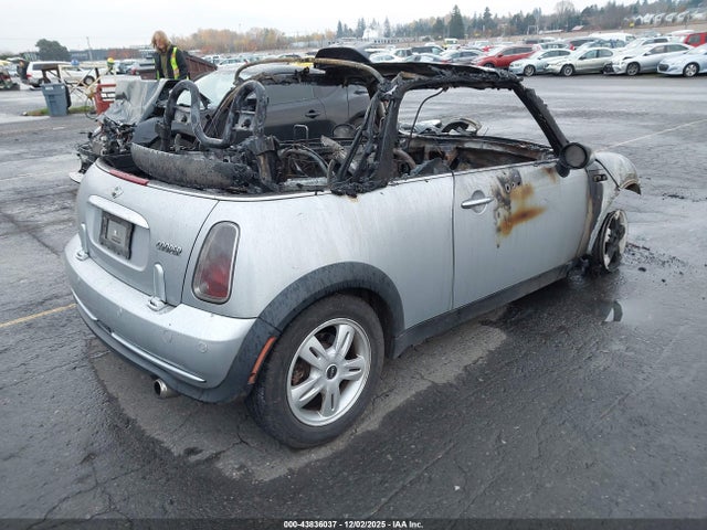 2007 MINI COOPER WMWRF33527TF67074 Photo 3