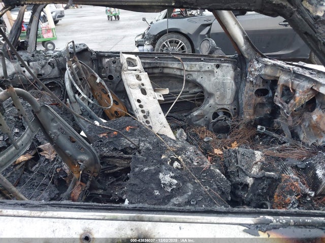 2007 MINI COOPER WMWRF33527TF67074 Photo 4