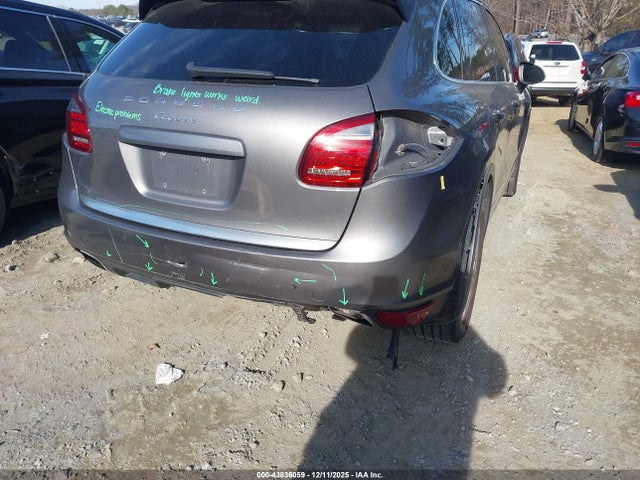 2012 PORSCHE CAYENNE WP1AA2A27CLA02407 Photo 5