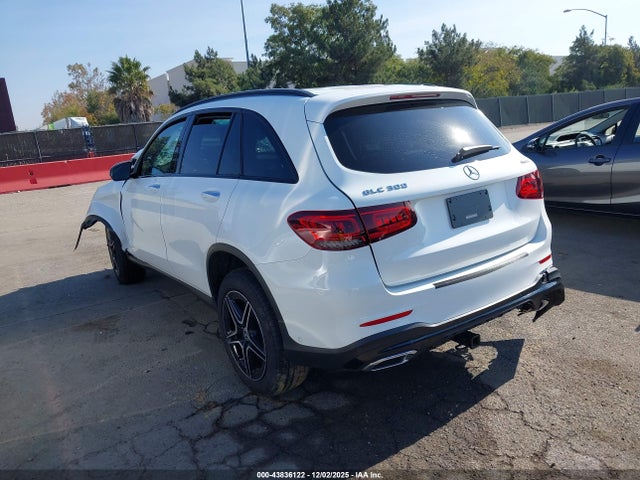 W1N0G8EB5NG118153 Mercedes-Benz Glc 300 4matic Suv