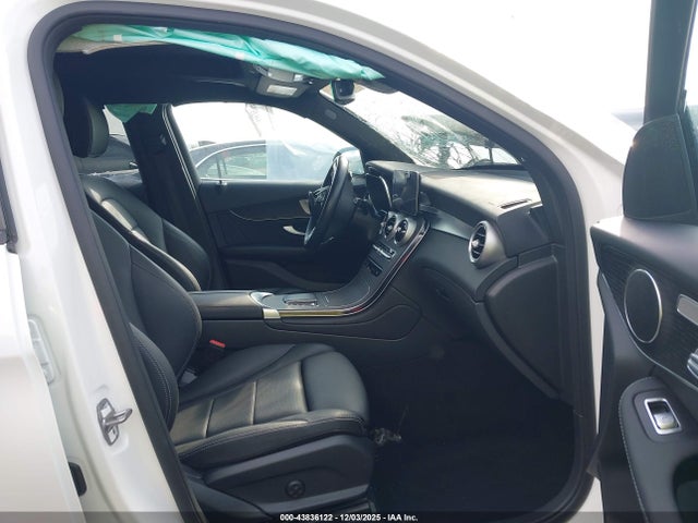 W1N0G8EB5NG118153 Mercedes-Benz Glc 300 4matic Suv