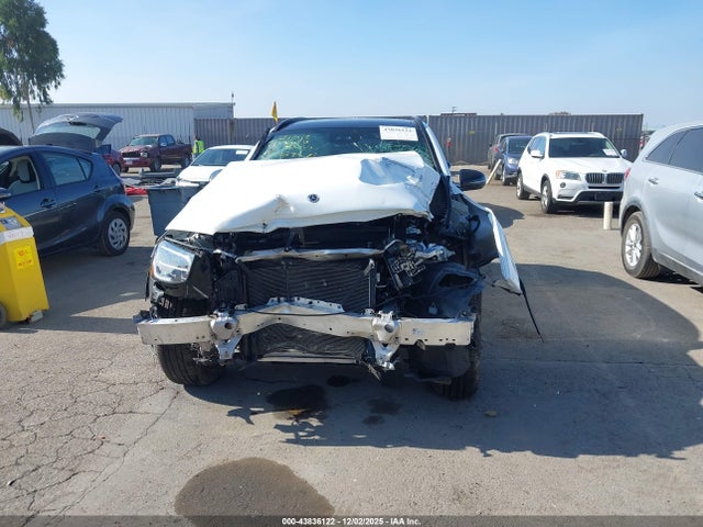 W1N0G8EB5NG118153 Mercedes-Benz Glc 300 4matic Suv