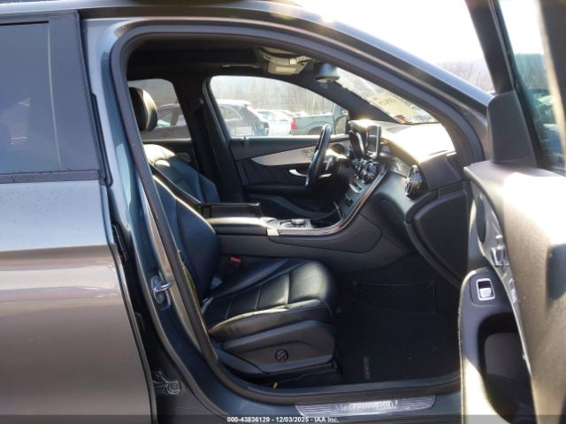 2019 MERCEDES-BENZ GLC 300 WDC0G4KBXKF592938 Photo 4