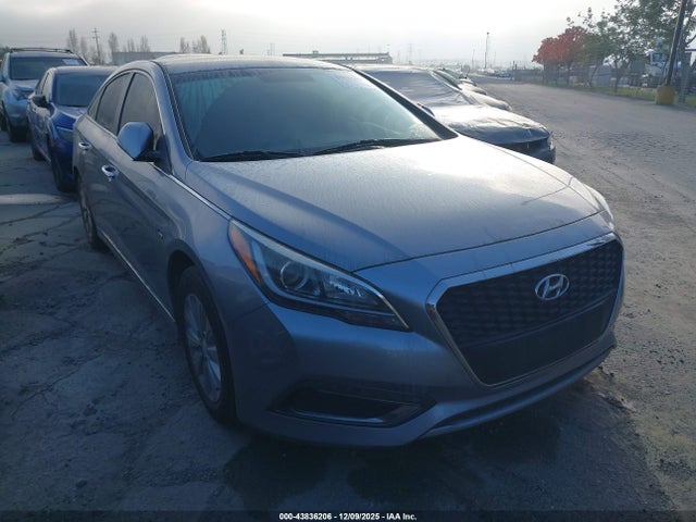 KMHE24L1XGA040579 Hyundai Sonata Hybrid Se