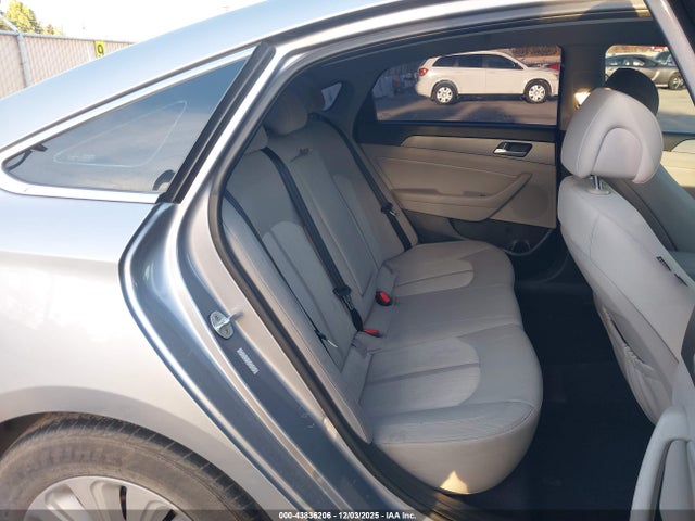 KMHE24L1XGA040579 Hyundai Sonata Hybrid Se