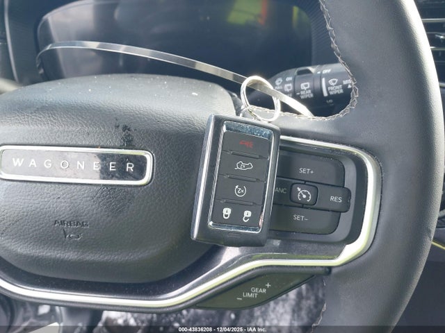 2024 JEEP WAGONEER 1C4SJVAP4RS118830 Photo 10
