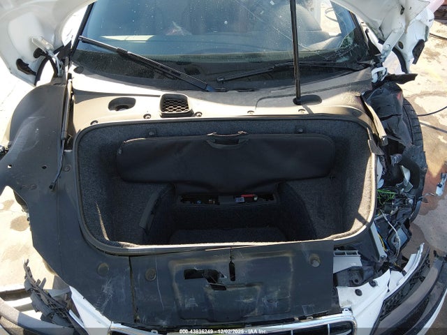 2011 AUDI R8 WUATNAFG6BN000635 Photo 9
