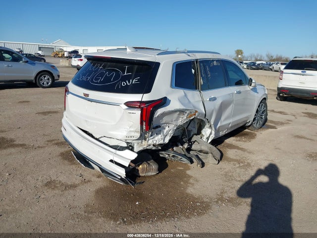 2021 CADILLAC XT6 1GYKPFRS1MZ145104 Photo 3