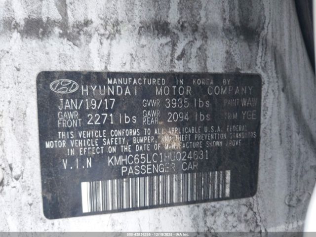 2017 HYUNDAI IONIQ HYBRID KMHC65LC1HU024631 Photo 8