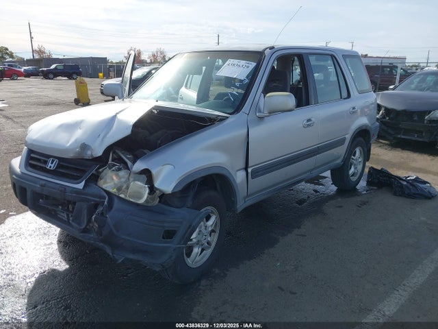 1998 HONDA CR-V JHLRD1862WC065517 Photo 1