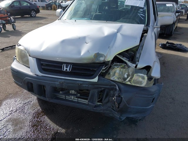 1998 HONDA CR-V JHLRD1862WC065517 Photo 5