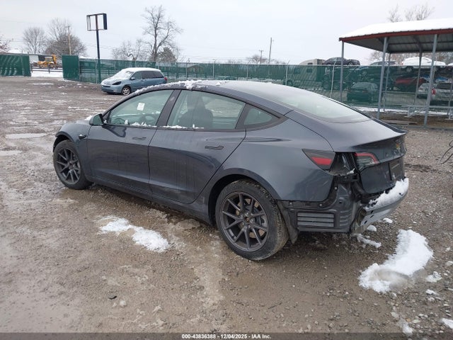 2023 TESLA MODEL 3 5YJ3E1EAXPF614135 Photo 2