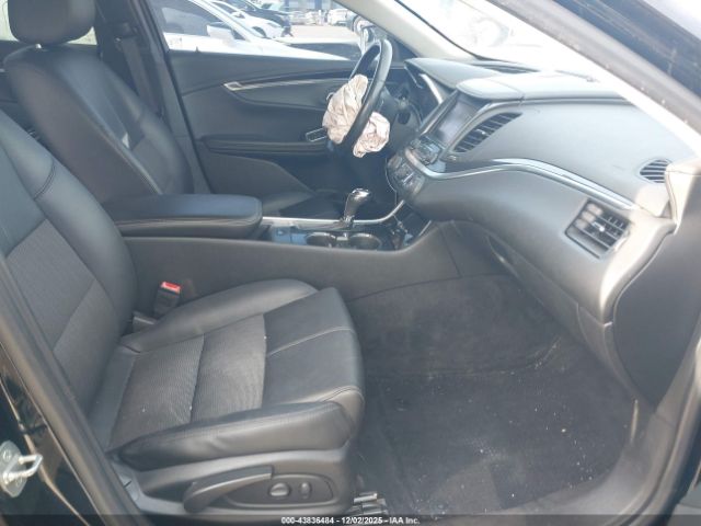 2019 CHEVROLET IMPALA 1G11Z5S32KU108462 Photo 4