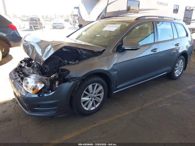 3VWC17AU5GM517903 Volkswagen Golf Sportwagen Tsi S 4-door