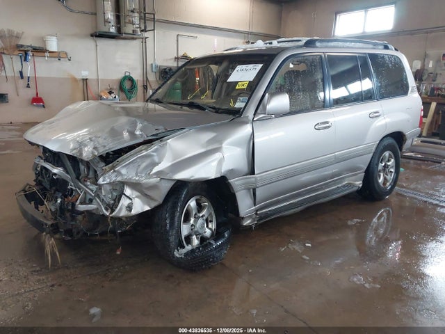 2001 TOYOTA LAND CRUISER JTEHT05J012016132 Photo 1