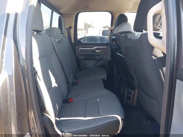 43836554 :رقم المزاد ، 1C6RREBG5LN405791 vin ، 2020 Ram 1500 Big Horn  4x2 6'4 Box مزاد بيع