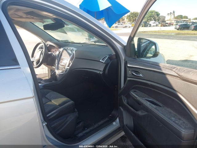 2013 CADILLAC SRX 3GYFNAE3XDS536158 Photo 4