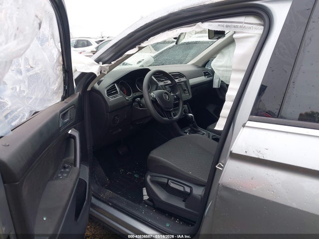Продаж на аукціоні авто 2021 Volkswagen Tiguan 2.0t S, vin: 3VV0B7AX9MM003904, номер лоту: 43836587