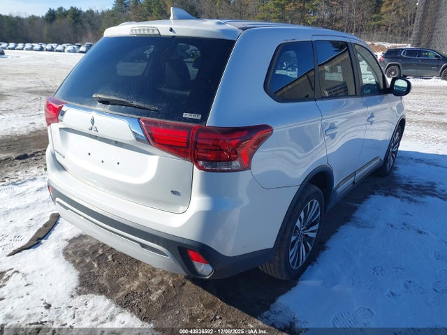 2020 MITSUBISHI OUTLANDER JA4AZ3A32LZ048694 Photo 3