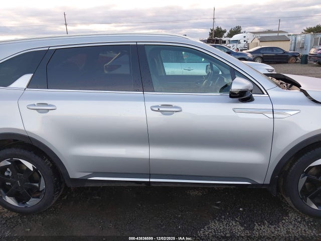 KNDRHDJG3S5396496 KIA Sorento Hybrid Ex