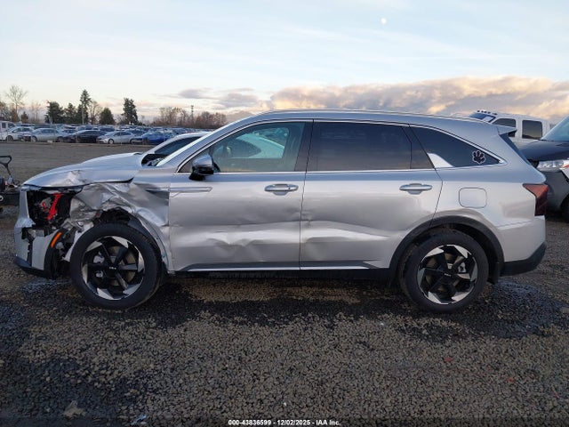 KNDRHDJG3S5396496 KIA Sorento Hybrid Ex