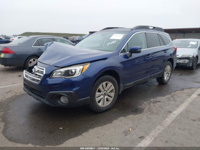 Subaru Outback 2.5i Premium 2016 4S4BSAFC5G3303225 Image 2