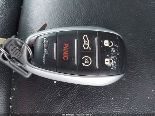 2017 ALFA ROMEO GIULIA ZARFAEBN6H7554939 Photo 10