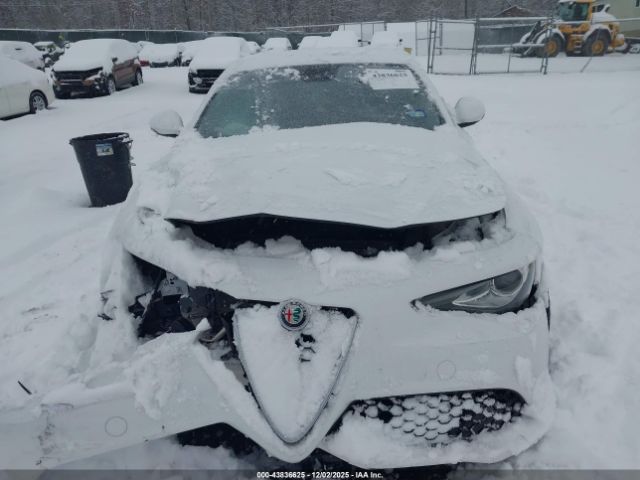 2017 ALFA ROMEO GIULIA ZARFAEBN6H7554939 Photo 5