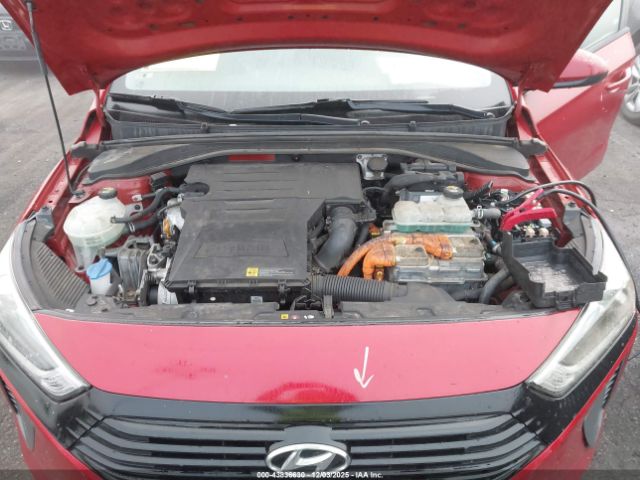 2019 HYUNDAI IONIQ HYBRID KMHC65LC1KU137180 Photo 9
