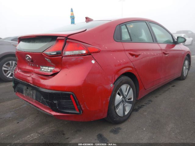 2019 HYUNDAI IONIQ HYBRID KMHC65LC1KU137180 Photo 3