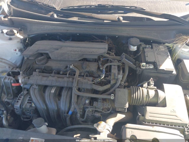 Hyundai Elantra Limited 2024 KMHLP4DG1RU741346 Image 10
